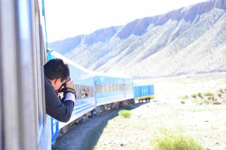 Fotógrafo en el Tren a las Nubes