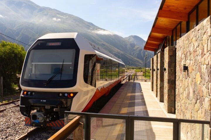 Tren Solar de la Quebrada. Estación Volcán